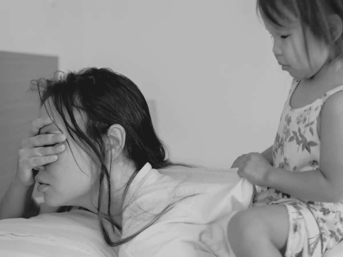 ЯДАРЛАА ГЭЖ ХЭЛЖ ЧАДАХГҮЙ "ЯДАРСАН ЭЭЖҮҮД"