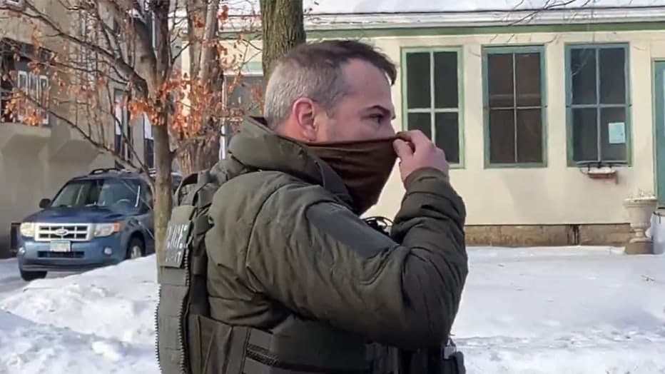 Зураг