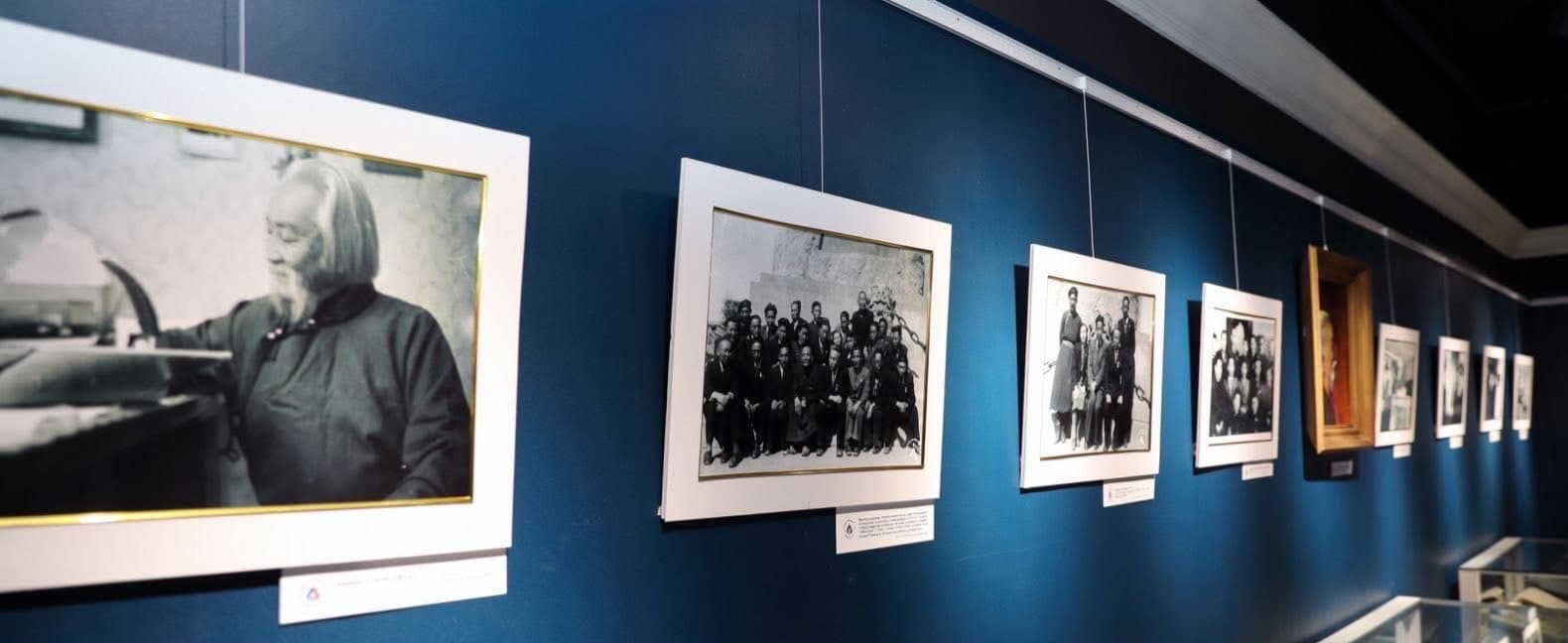 МОНГОЛ УЛСЫН ТӨРИЙН ШАГНАЛТ, СОЁН ГЭГЭЭРҮҮЛЭГЧ, АКАДЕМИЧ БЯМБЫН РИНЧЕНГИЙН МЭНДЭЛСНИЙ 120 ЖИЛИЙН ОЙД ЗОРИУЛСАН АРХИВЫН БАРИМТЫН ҮЗЭСГЭЛЭНГИЙН НЭЭЛТ БОЛЛОО