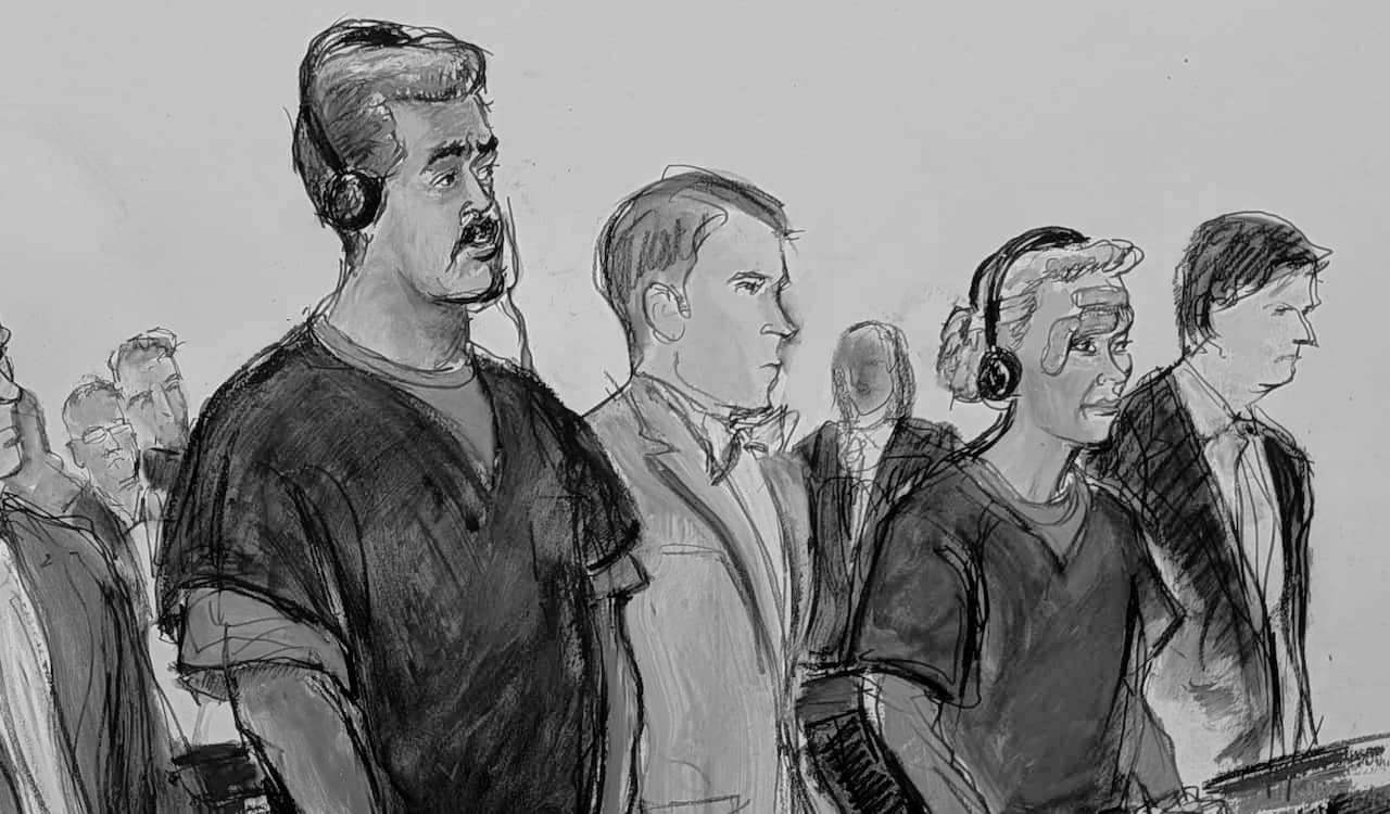 Венесуэлийн Ерөнхийлөгч асан Николас Мадуро, эхнэрийнхээ хамт өрсөлдөгчдөө тамласан хэрэгт буруутгагдав